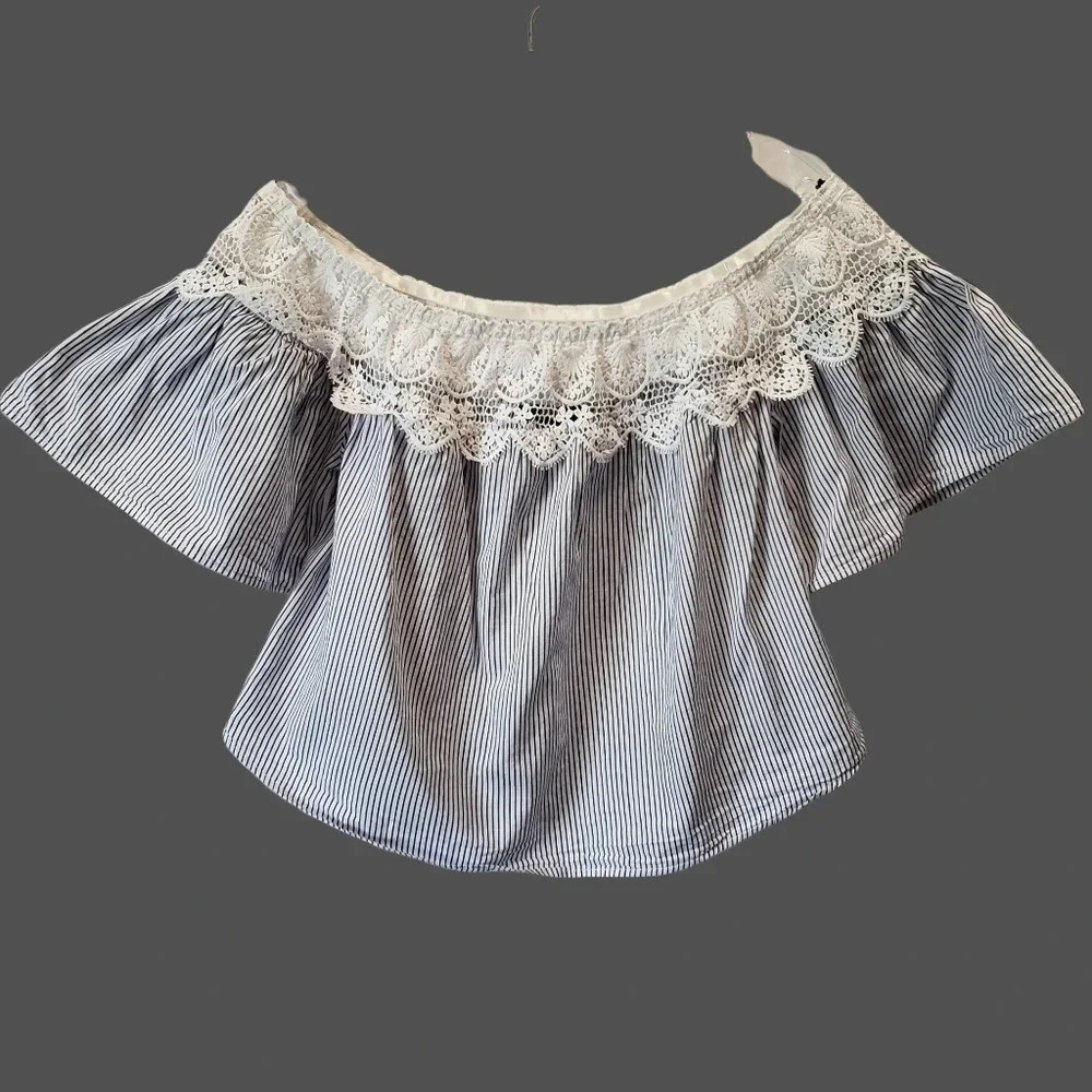 -Forever 21 cold shoulder top size S white with blue stripe